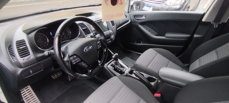 CERATO 1.6 SX3 16V GASOLINA 4P AUTOMÁTICO - 2019 - GARIBALDI