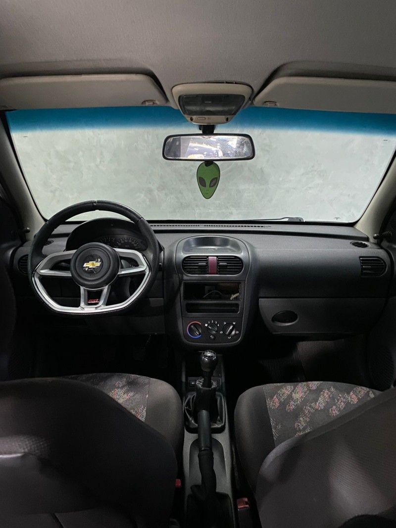 CORSA 1.0 MPFI 8V GASOLINA 4P MANUAL - 2003 - CAXIAS DO SUL