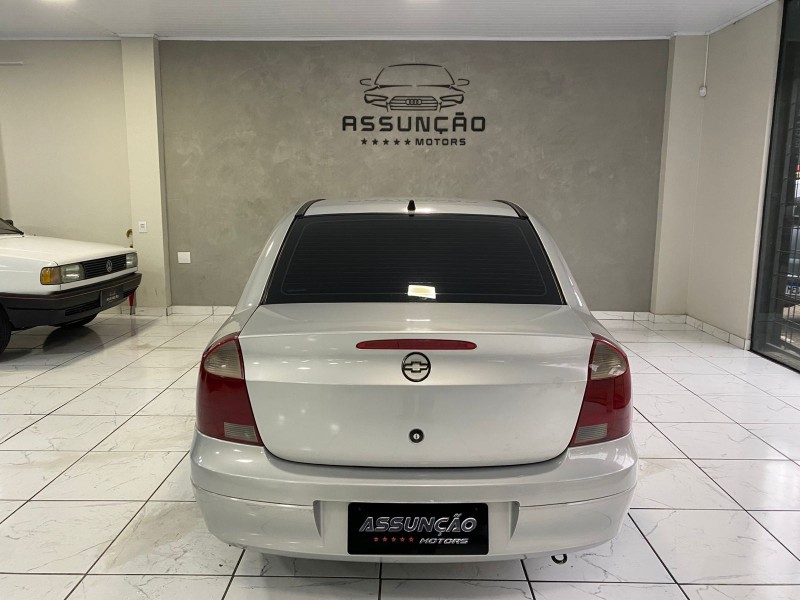 CORSA 1.0 MPFI 8V GASOLINA 4P MANUAL - 2003 - CAXIAS DO SUL