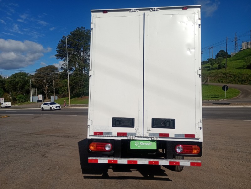 HR 2.5 TCI HD BAU 4X2 8V 97CV TURBO INTERCOOLER DIESEL 2P MANUAL - 2011 - FARROUPILHA