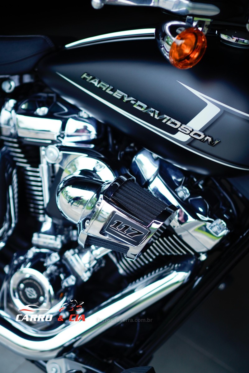 SOFTAIL BREAKOUT - 2023 - SANTA CRUZ DO SUL