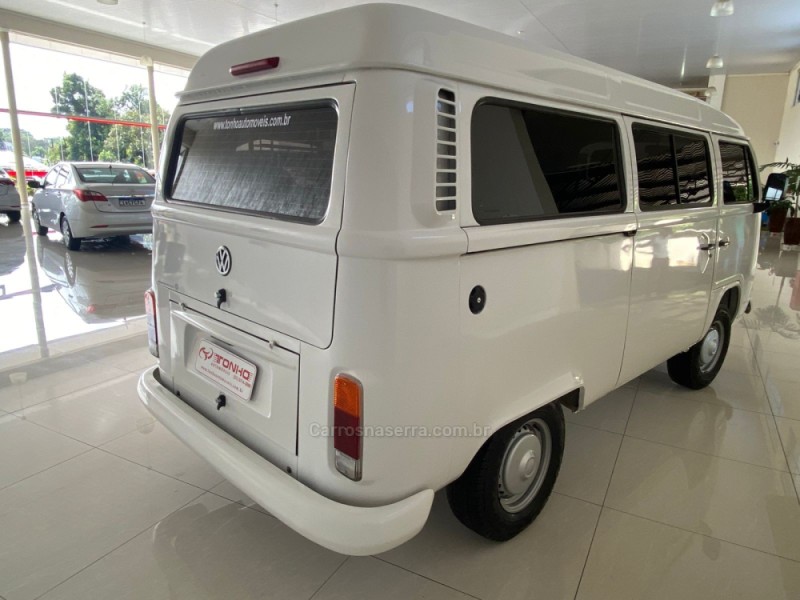 KOMBI 1.4 MI STD 8V FLEX 3P MANUAL - 2012 - LAJEADO