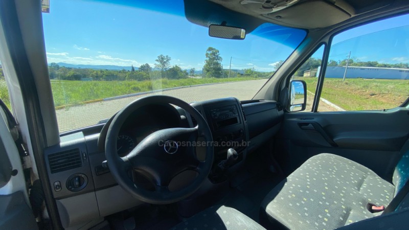 SPRINTER 2.2 CHASSI 415 LONGO DIESEL 3P MANUAL - 2013 - IVOTI