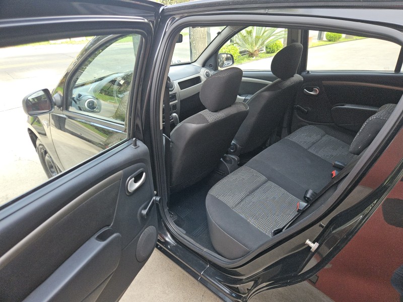 SANDERO 1.0 EXPRESSION 16V FLEX 4P MANUAL - 2011 - CAXIAS DO SUL