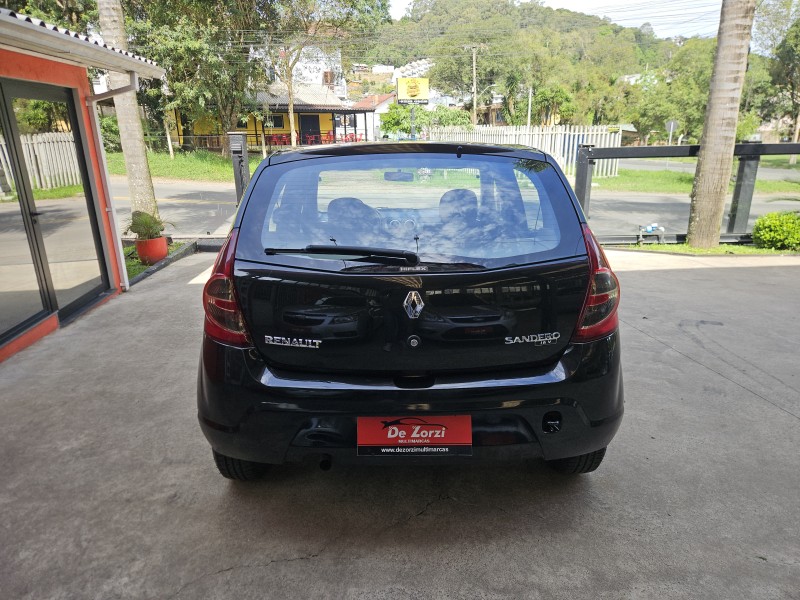 SANDERO 1.0 EXPRESSION 16V FLEX 4P MANUAL - 2011 - CAXIAS DO SUL