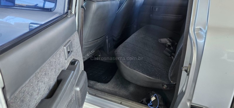 HILUX 3.0 SRV 4X2 CD 8V DIESEL 4P MANUAL - 2002 - CAXIAS DO SUL