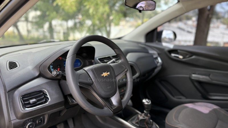 ONIX 1.4 MPFI LTZ 8V FLEX 4P MANUAL - 2014 - CAXIAS DO SUL