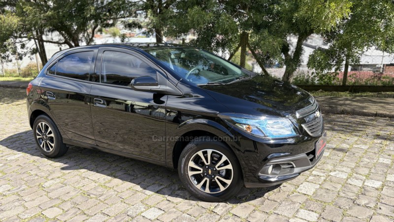 ONIX 1.4 MPFI LTZ 8V FLEX 4P MANUAL - 2014 - CAXIAS DO SUL