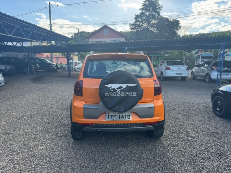 CROSSFOX 1.6 MI FLEX 8V 4P MANUAL - 2012 - IGREJINHA