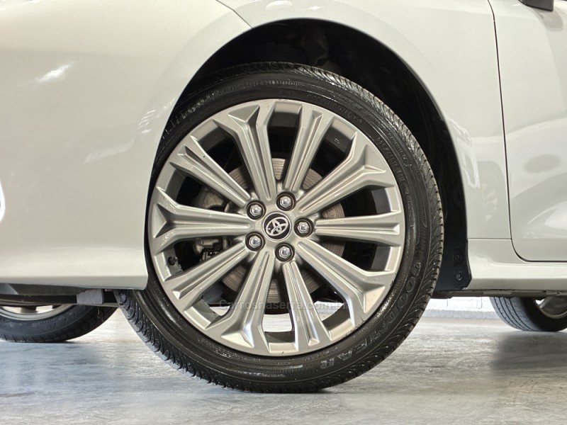 COROLLA 2.0 XEI 16V FLEX 4P AUTOMÁTICO - 2023 - VENâNCIO AIRES
