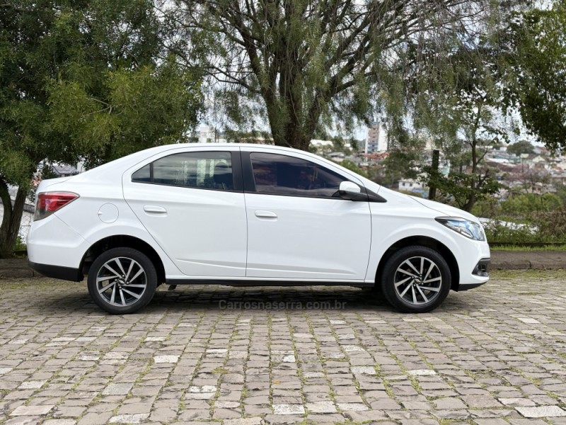 PRISMA 1.4 MPFI LT 8V FLEX 4P MANUAL - 2015 - CAXIAS DO SUL