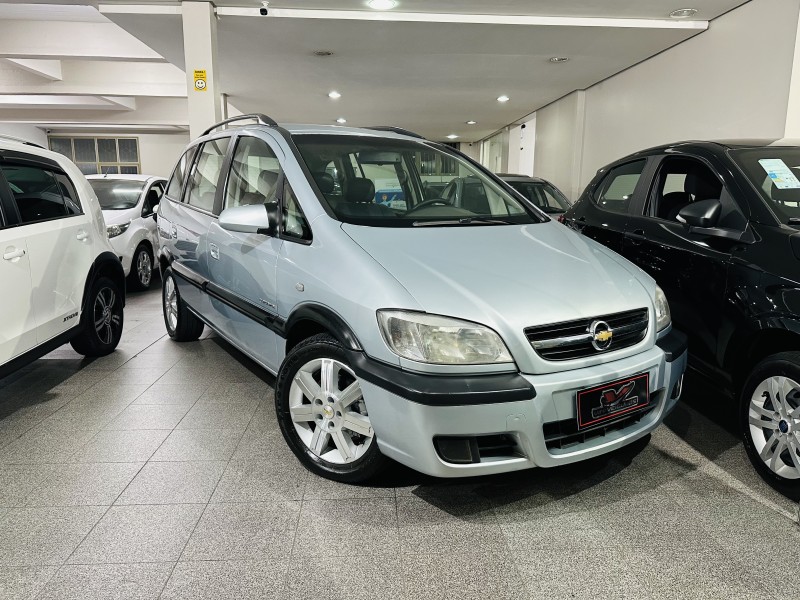 ZAFIRA 2.0 MPFI ELEGANCE 8V FLEX 4P MANUAL - 2008 - CAXIAS DO SUL