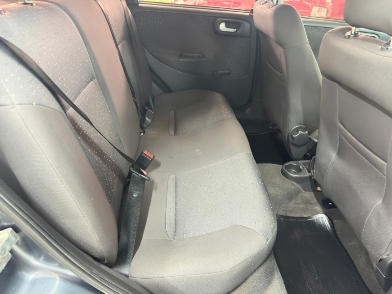 CORSA 1.4 MPFI PREMIUM 8V FLEX 4P MANUAL - 2009 - NOVA PETRóPOLIS