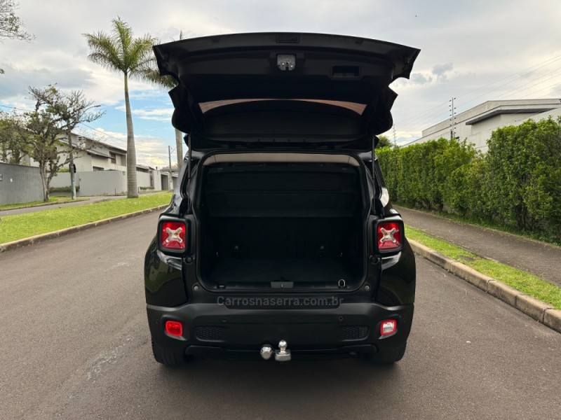 RENEGADE 1.8 16V NIGHT EAGLE 4X2 FLEX 4P AUTOMÁTICO - 2018 - SãO LEOPOLDO