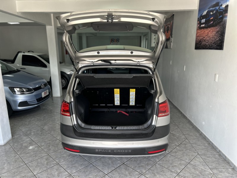SPACE CROSS 1.6 MI 8V FLEX 4P MANUAL - 2012 - NOVA PRATA