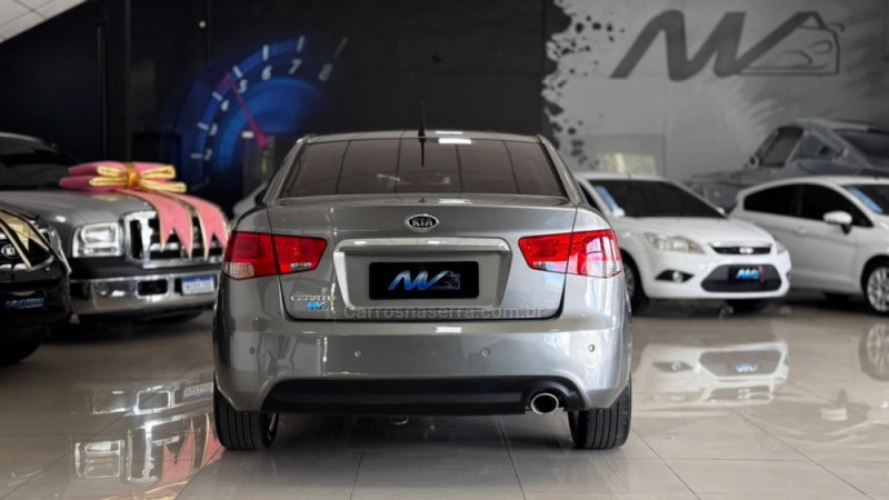 CERATO 1.6 SX2 16V GASOLINA 4P MANUAL - 2013 - ESTâNCIA VELHA