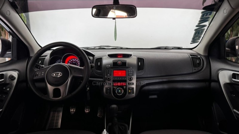 CERATO 1.6 SX2 16V GASOLINA 4P MANUAL - 2013 - ESTâNCIA VELHA