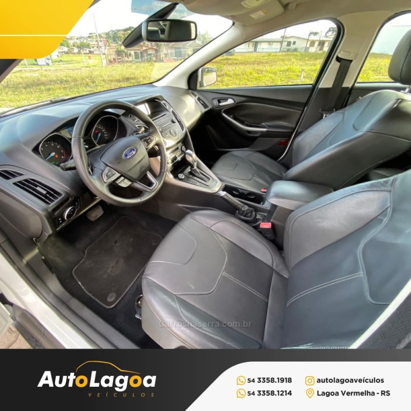 FOCUS 2.0 SE FASTBACK 16V FLEX 4P AUTOMÁTICO - 2016 - LAGOA VERMELHA