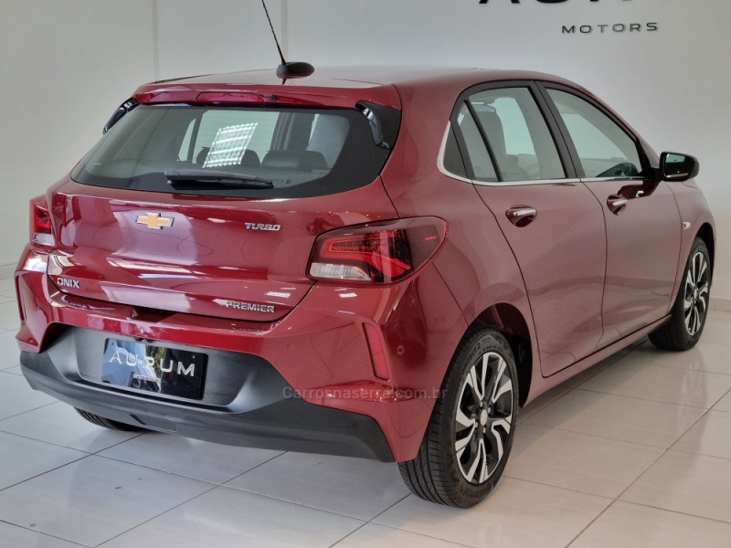 ONIX 1.0 PREMIER II 12V TURBO FLEX 4P AUTOMÁTICO - 2024 - CAXIAS DO SUL