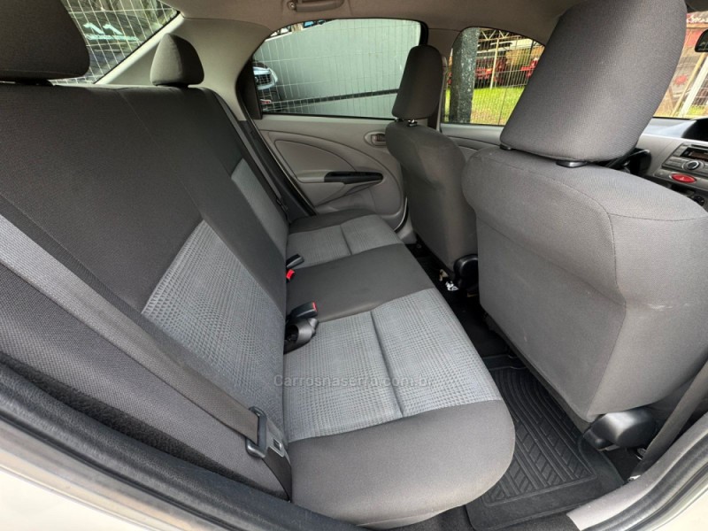 ETIOS 1.5 XS SEDAN 16V FLEX 4P MANUAL - 2013 - TAPEJARA