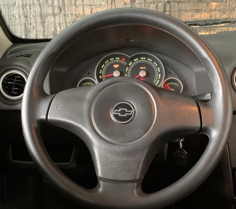 PRISMA 1.4 MPFI MAXX 8V FLEX 4P MANUAL - 2011 - CAXIAS DO SUL