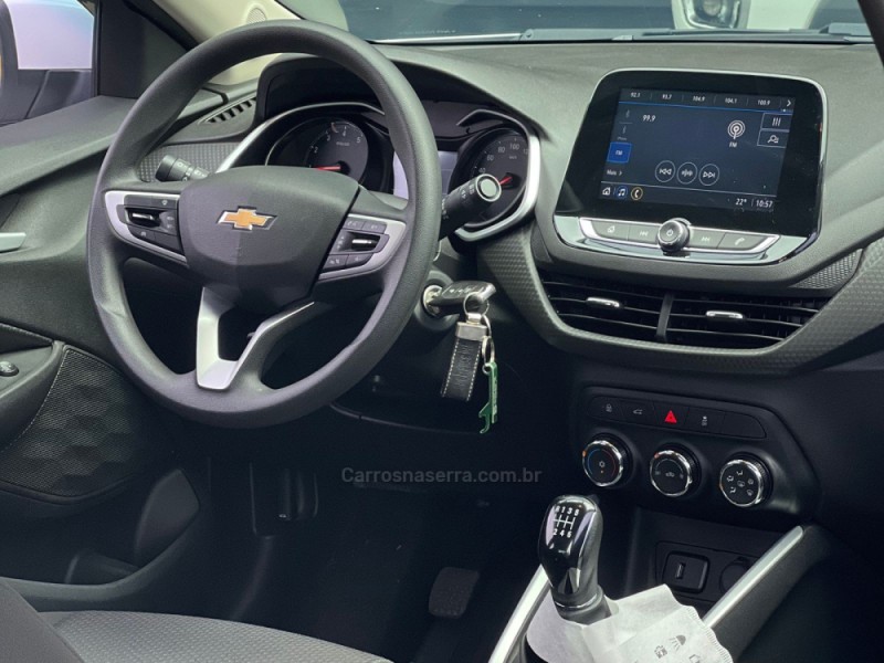 ONIX 1.0 LT PLUS 8V FLEX 4P MANUAL - 2022 - ESTâNCIA VELHA