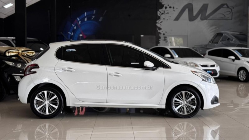 208 1.0 GRIFFE 12V TURBO FLEX 4P AUTOMÁTICO - 2017 - ESTâNCIA VELHA