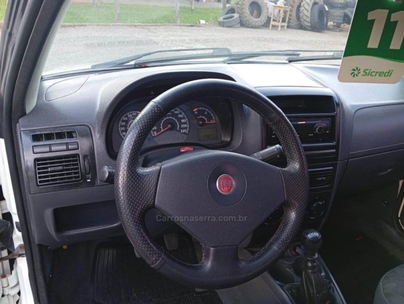 STRADA 1.4 MPI WORKING CD 8V FLEX 2P MANUAL - 2011 - PICADA CAFé