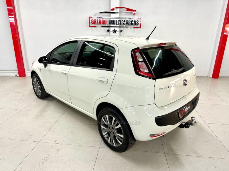 PUNTO 1.4 ATTRACTIVE ITALIA 8V FLEX 4P MANUAL - 2016 - CAXIAS DO SUL