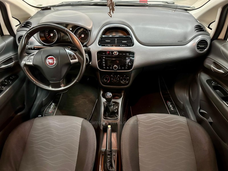 PUNTO 1.4 ATTRACTIVE ITALIA 8V FLEX 4P MANUAL - 2016 - CAXIAS DO SUL