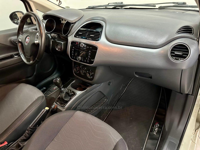 PUNTO 1.4 ATTRACTIVE ITALIA 8V FLEX 4P MANUAL - 2016 - CAXIAS DO SUL