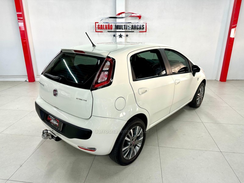 PUNTO 1.4 ATTRACTIVE ITALIA 8V FLEX 4P MANUAL - 2016 - CAXIAS DO SUL