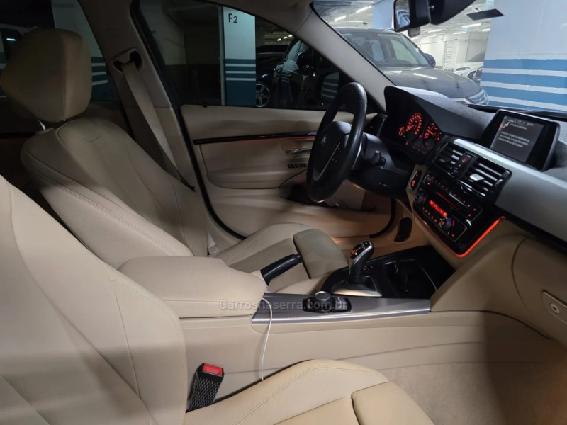 320I 2.0 16V TURBO ACTIVE FLEX 4P AUTOMÁTICO - 2017 - PORTO ALEGRE