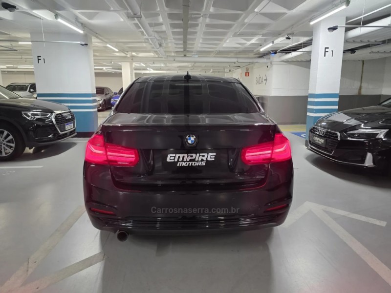320I 2.0 16V TURBO ACTIVE FLEX 4P AUTOMÁTICO - 2017 - PORTO ALEGRE