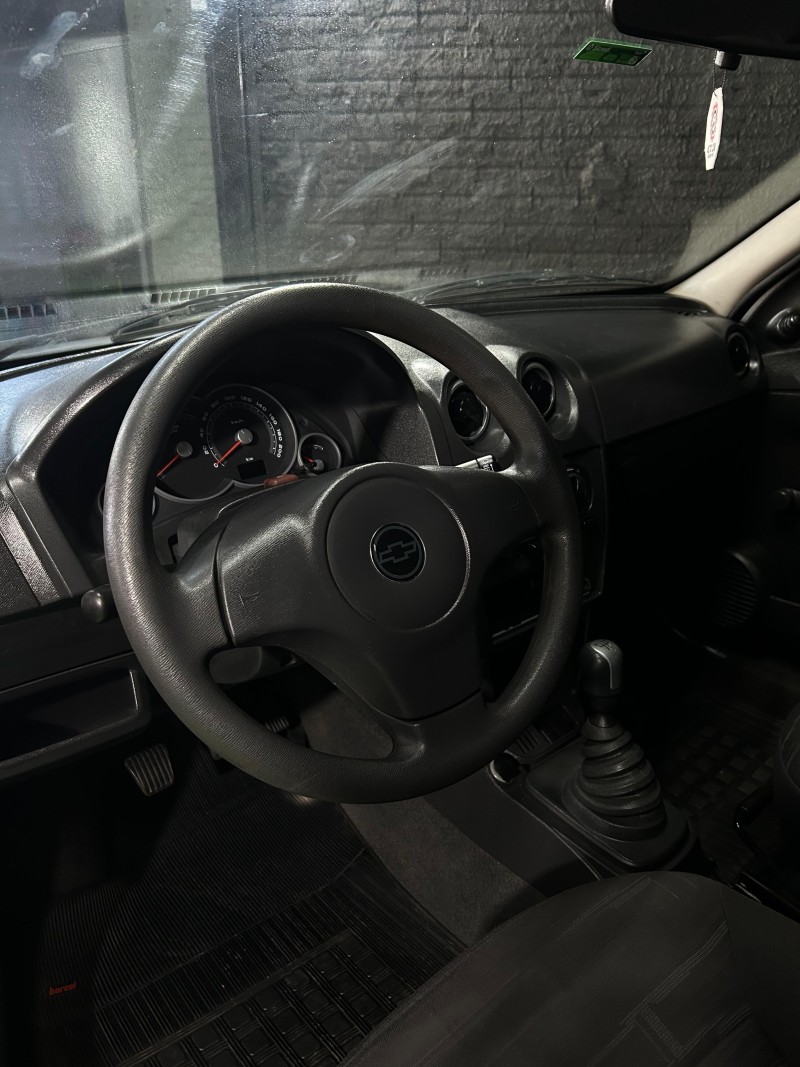 PRISMA 1.4 MPFI MAXX 8V FLEX 4P MANUAL - 2008 - FELIZ