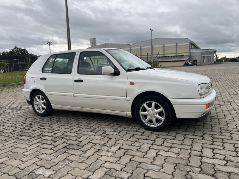 GOLF 1.8 MI GL 8V GASOLINA 4P MANUAL - 1995 - ANTôNIO PRADO
