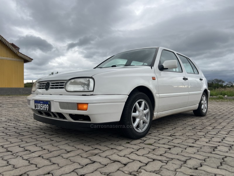 GOLF 1.8 MI GL 8V GASOLINA 4P MANUAL - 1995 - ANTôNIO PRADO
