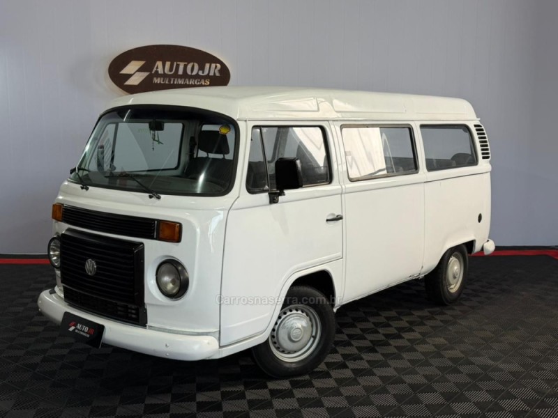 KOMBI 1.5 STANDARD 8V GASOLINA 4P MANUAL