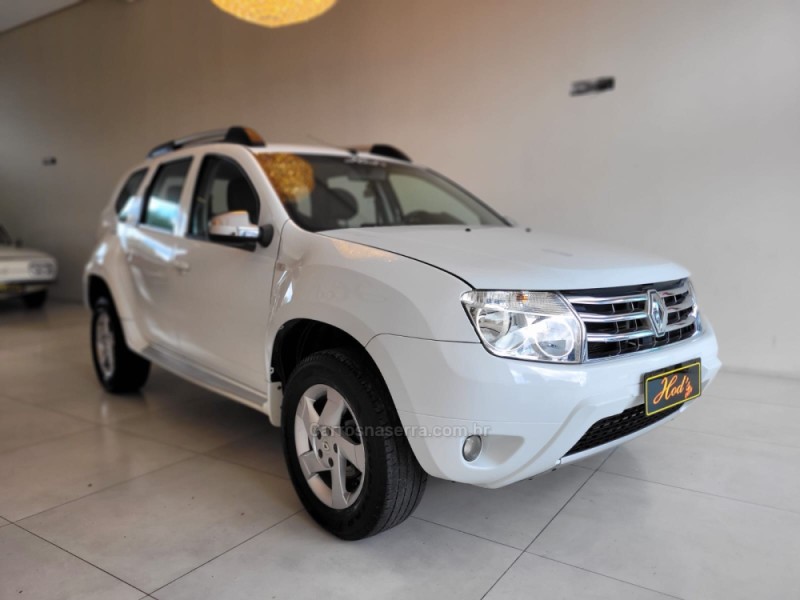 DUSTER 2.0 DYNAMIQUE 4X2 16V FLEX 4P MANUAL - 2013 - CANELA
