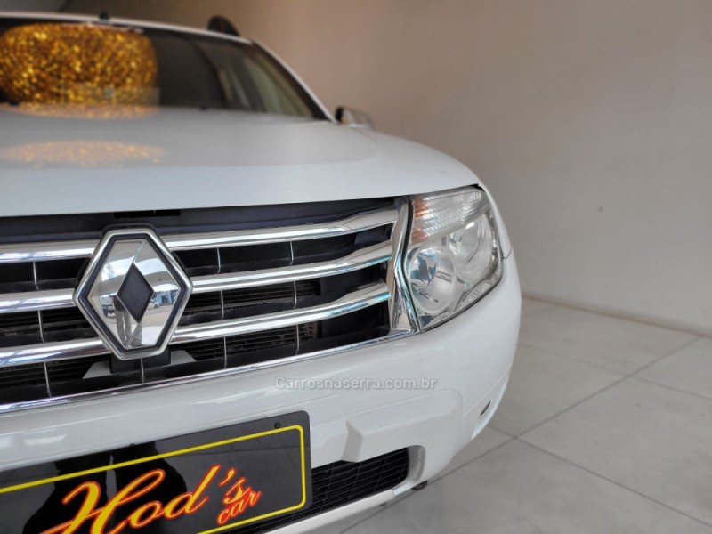 DUSTER 2.0 DYNAMIQUE 4X2 16V FLEX 4P MANUAL - 2013 - CANELA