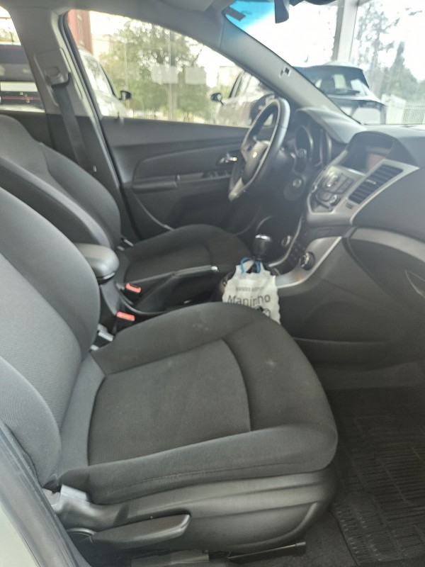 CRUZE 1.8 LT 16V FLEX 4P MANUAL - 2014 - FARROUPILHA