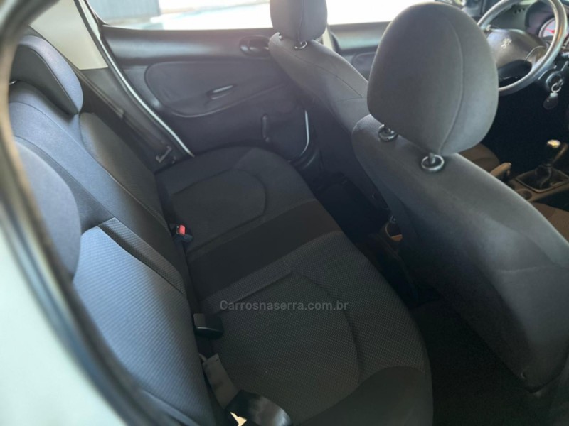 207 1.4 ACTIVE 8V FLEX 4P MANUAL - 2014 - CAXIAS DO SUL