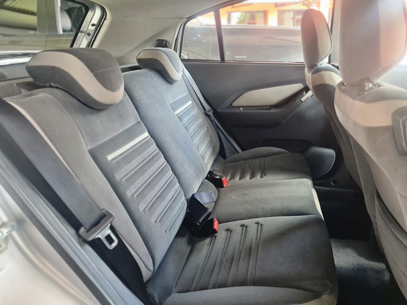 AGILE 1.4 MPFI LTZ 8V FLEX 4P MANUAL - 2014 - CANELA