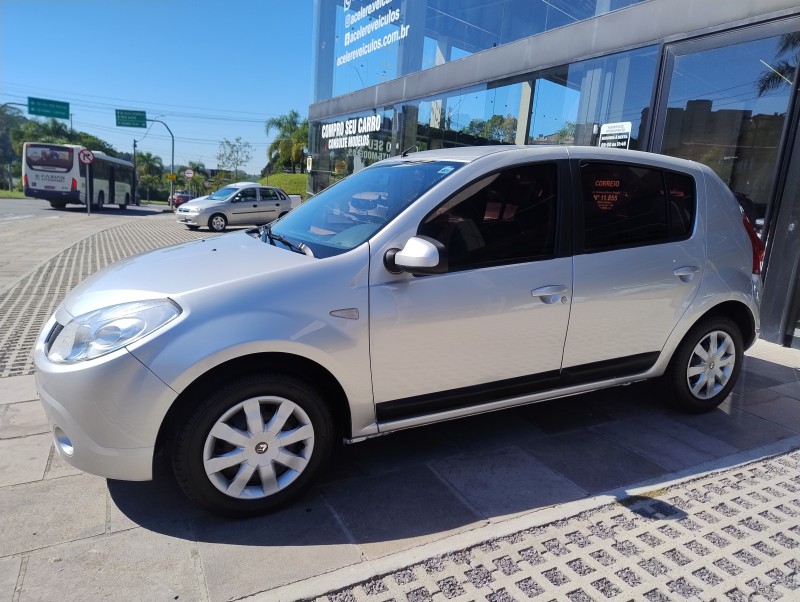 sandero 1.6 privilege 8v flex 4p manual 2008 caxias do sul