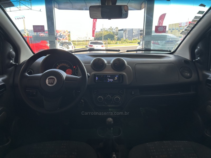UNO 1.0 EVO VIVACE 8V FLEX 4P MANUAL - 2014 - TAQUARA