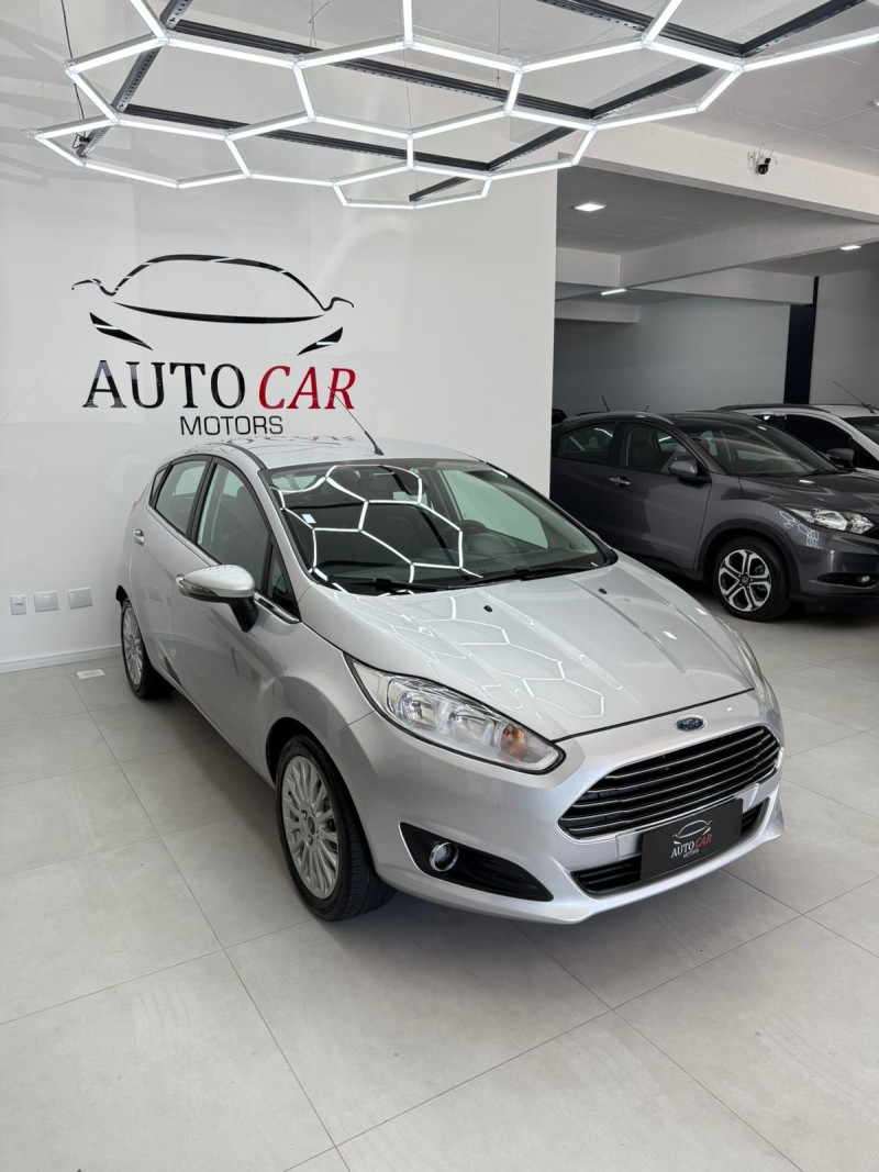 FIESTA 1.6 TITANIUM PLUS HATCH 16V FLEX 4P AUTOMÁTICO - 2015 - CAXIAS DO SUL