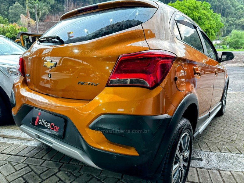 ONIX 1.4 MPFI ACTIV 8V FLEX 4P AUTOMÁTICO - 2017 - TRêS COROAS
