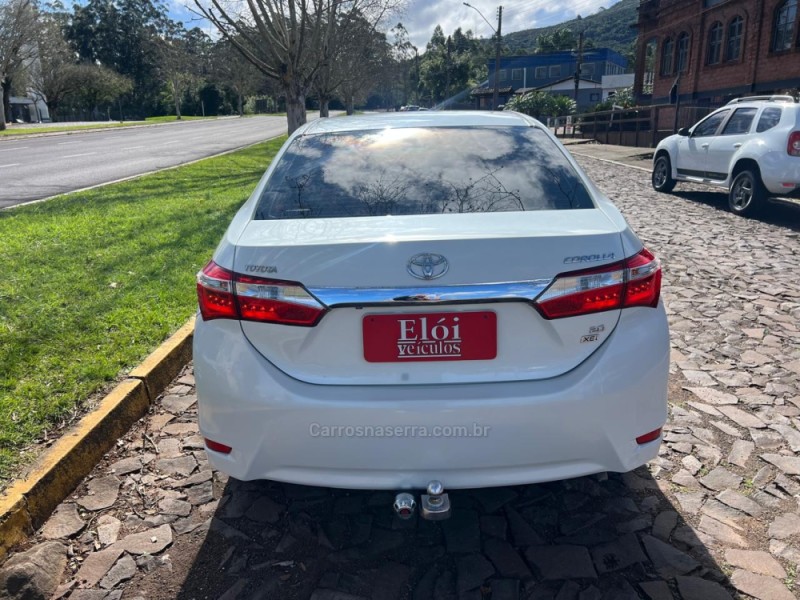COROLLA 2.0 XEI 16V FLEX 4P AUTOMÁTICO - 2015 - DOIS IRMãOS