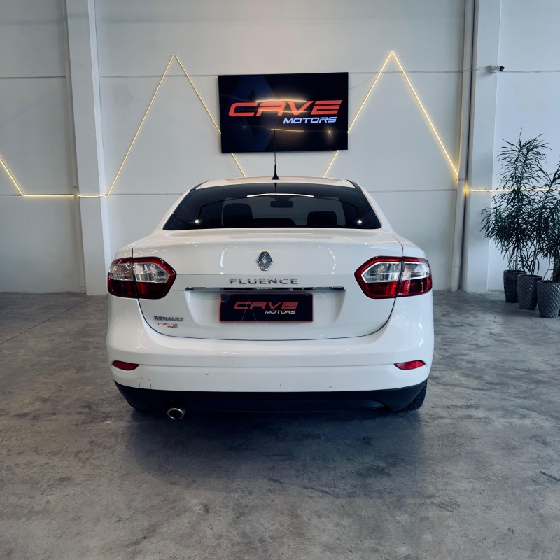 FLUENCE 2.0 DYNAMIQUE 16V FLEX 4P AUTOMÁTICO - 2015 - CAXIAS DO SUL