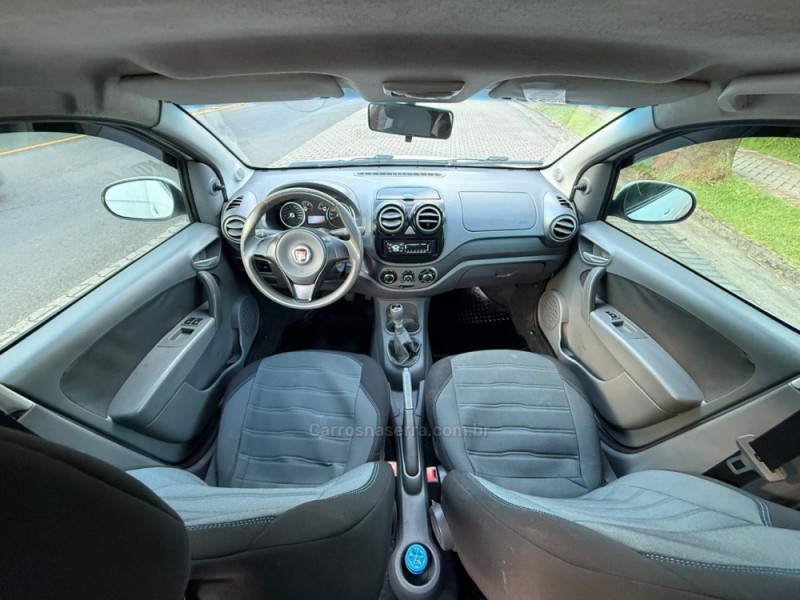 PALIO 1.0 MPI ATTRACTIVE 8V FLEX 4P MANUAL - 2015 - IVOTI